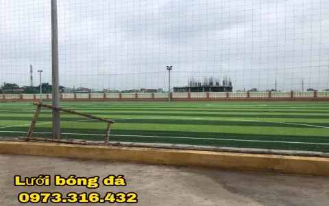 Lưới chắn bóng đá giá rẻ liệu có đảm bảo chất lượng không？ Giải đáp từ chuyên gia.