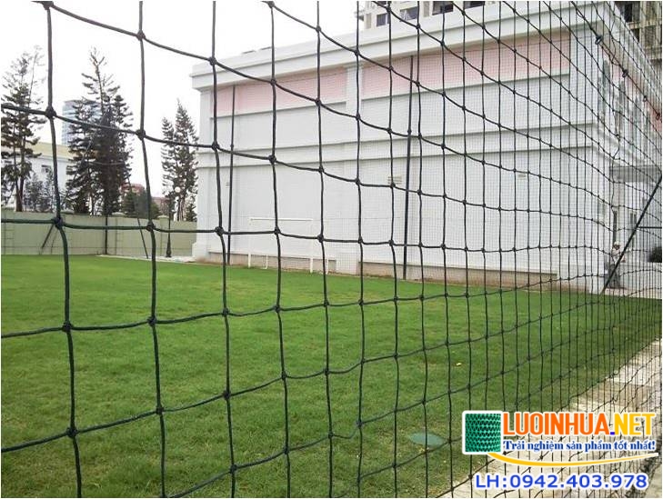 Lưới chắn bóng đá giá rẻ liệu có đảm bảo chất lượng không？ Giải đáp từ chuyên gia.
